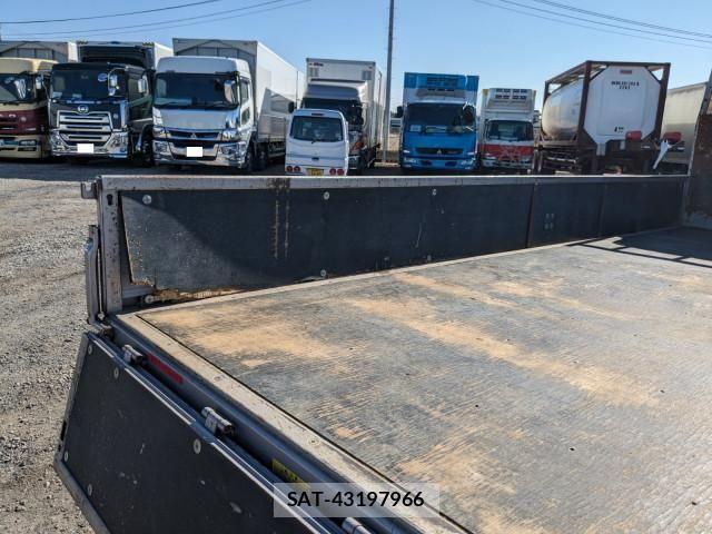 Mitsubishi CANTER 2021-09 6007942-16