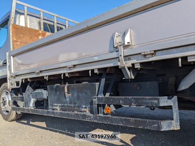 Mitsubishi CANTER 2021-09 6007942-22