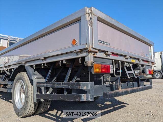 Mitsubishi CANTER 2021-09 6007942-6