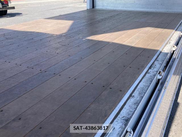 Mitsubishi CANTER 2022-07 6007891-11