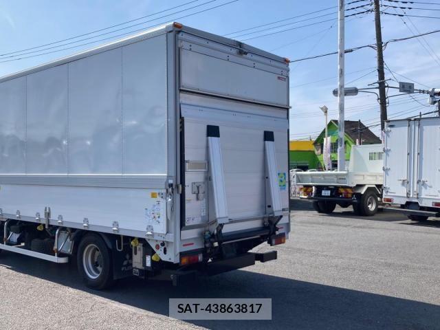 Mitsubishi CANTER 2022-07 6007891-13
