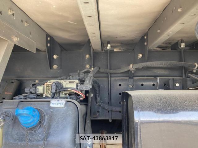 Mitsubishi CANTER 2022-07 6007891-16