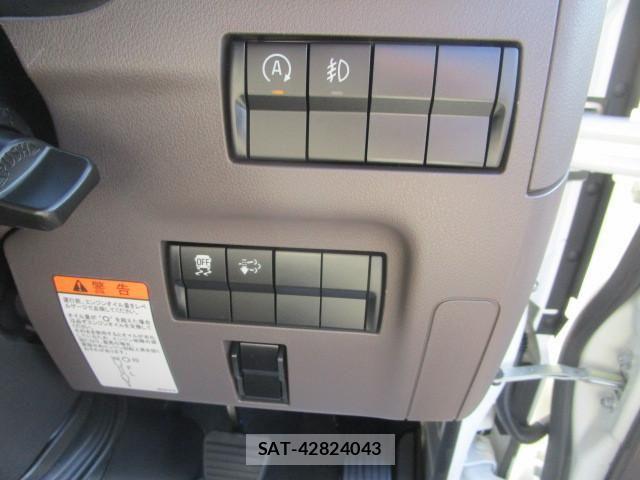 Mitsubishi CANTER 2025-12 6007889-10