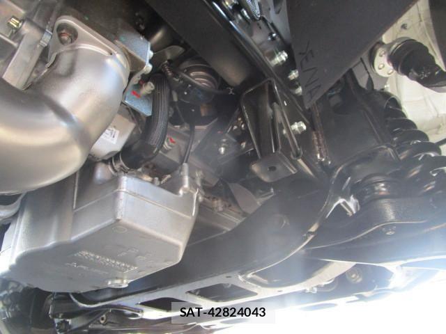 Mitsubishi CANTER 2025-12 6007889-21