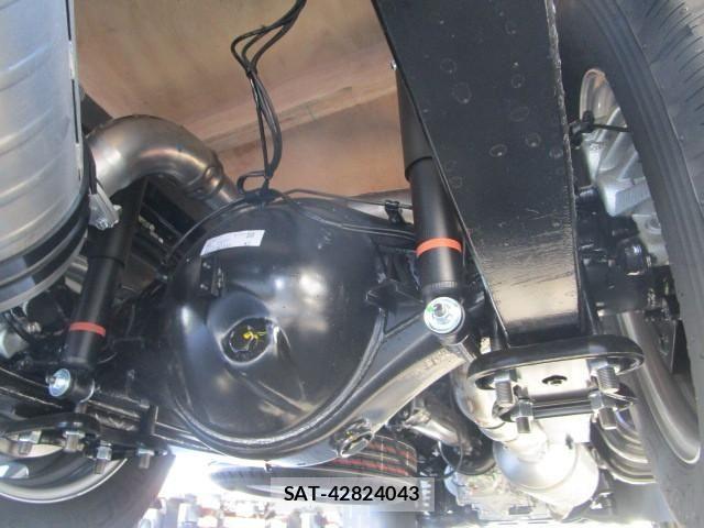 Mitsubishi CANTER 2025-12 6007889-22