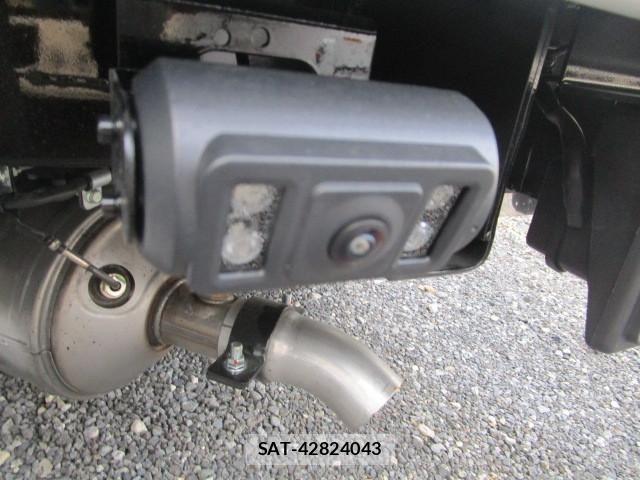 Mitsubishi CANTER 2025-12 6007889-27