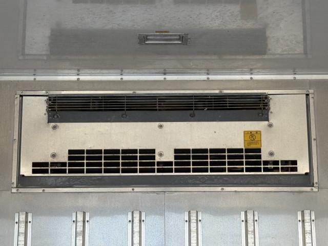 Mitsubishi CANTER 2017-11 6050318-15
