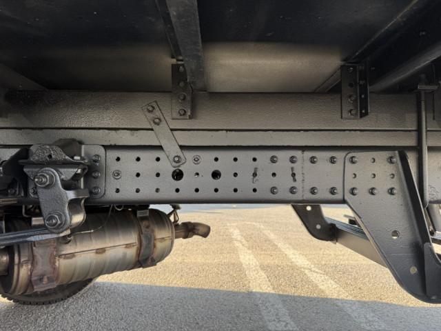Mitsubishi CANTER 2017-11 6050318-19