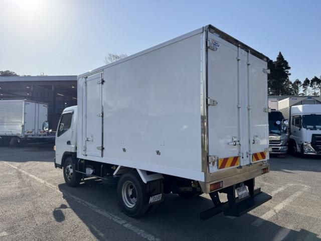 Mitsubishi CANTER 2017-11 6050318-3