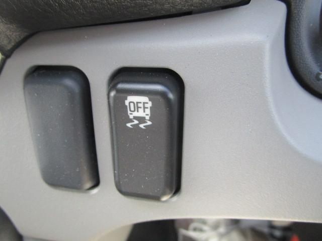 Mitsubishi CANTER 2024-09 6050282-11