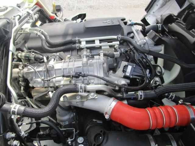 Mitsubishi CANTER 2024-09 6050282-22