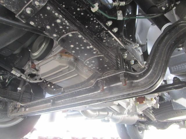 Mitsubishi CANTER 2024-09 6050282-24