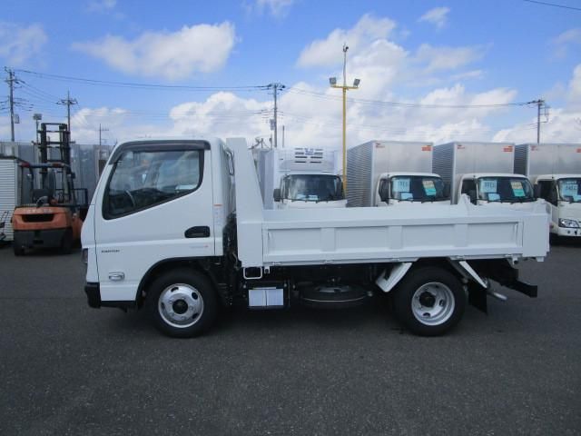 Mitsubishi CANTER 2024-09 6050282-4