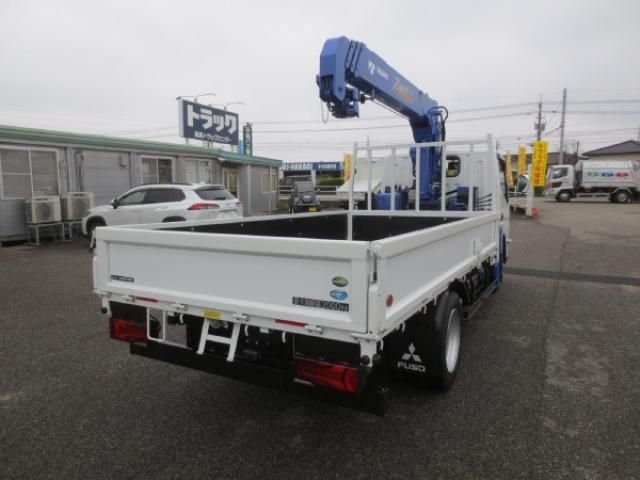 Mitsubishi CANTER 2025-11 6050240-3