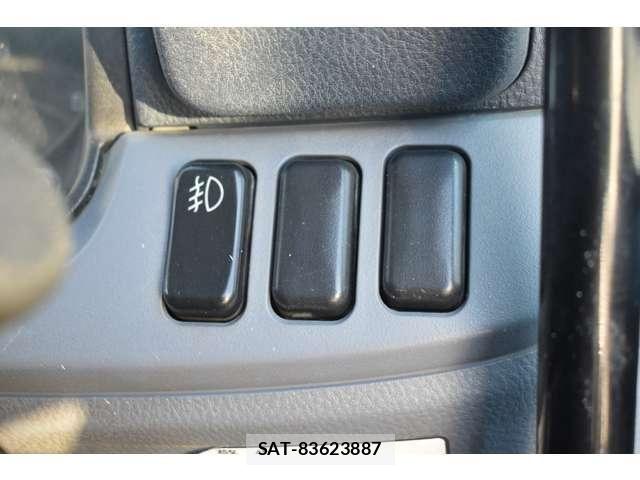 Mitsubishi CANTER 2015-09 6212292-9