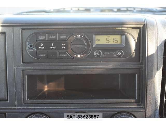 Mitsubishi CANTER 2015-09 6212292-16