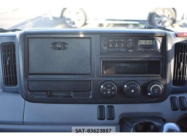 Mitsubishi CANTER 2015-09 6212292-17