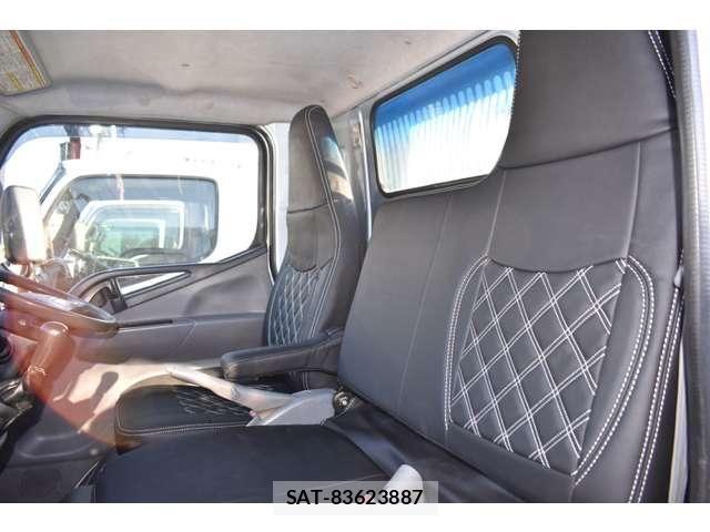 Mitsubishi CANTER 2015-09 6212292-25