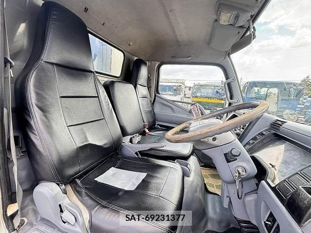 Mitsubishi CANTER 2007-05 6212281-16
