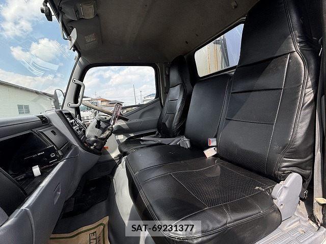 Mitsubishi CANTER 2007-05 6212281-19