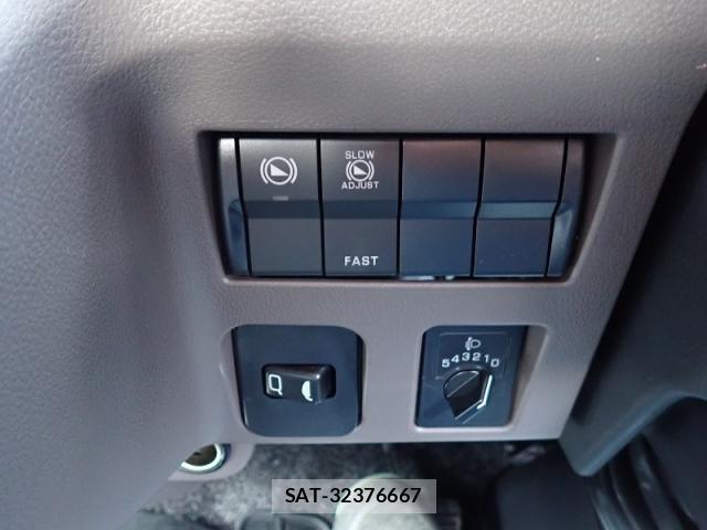 Mitsubishi CANTER 2026-01 6212314-17