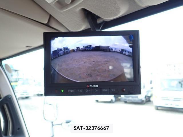 Mitsubishi CANTER 2026-01 6212314-18