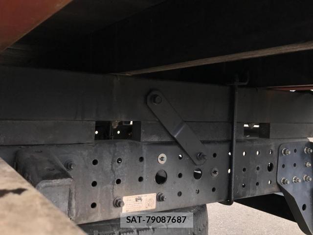 Mitsubishi CANTER 2015-09 6212291-13