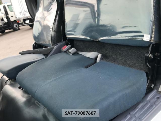 Mitsubishi CANTER 2015-09 6212291-19