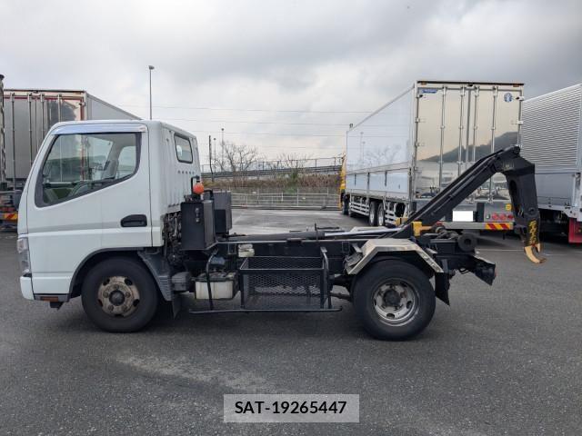 Mitsubishi CANTER 2007-12 6242625-19