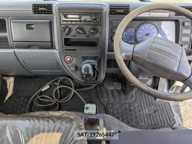 Mitsubishi CANTER 2007-12 6242625-23