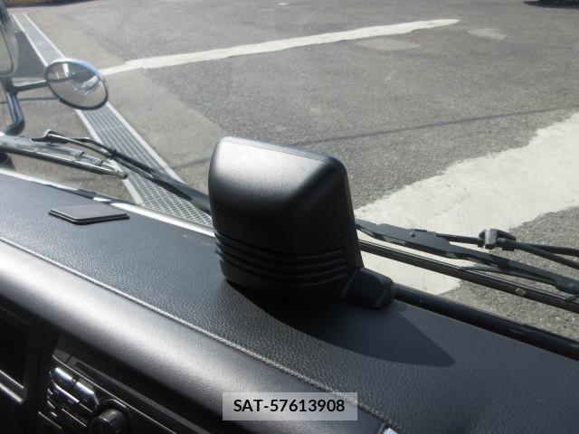 Mitsubishi CANTER 2024-10 6242591-17