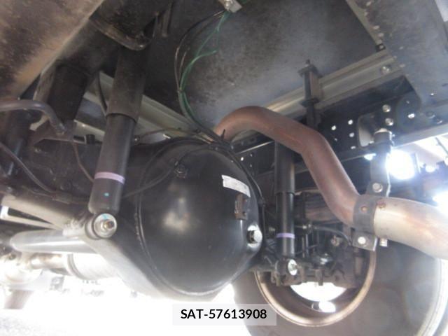 Mitsubishi CANTER 2024-10 6242591-25