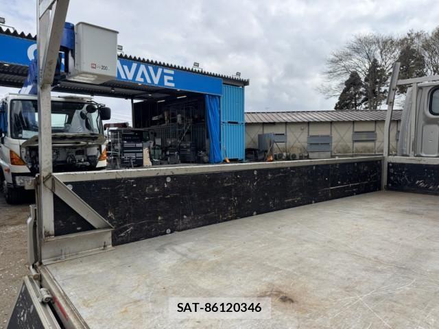 Mitsubishi CANTER 2015-02 6242614-9