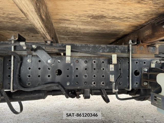 Mitsubishi CANTER 2015-02 6242614-13