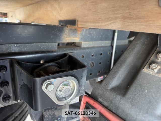 Mitsubishi CANTER 2015-02 6242614-14