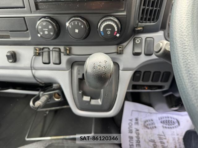 Mitsubishi CANTER 2015-02 6242614-23