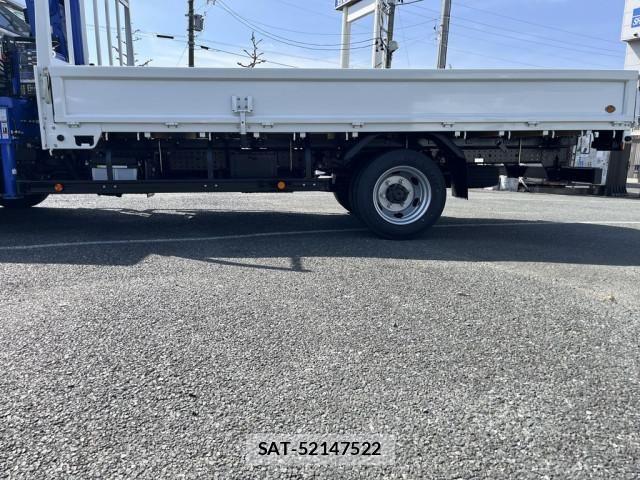 Mitsubishi CANTER 2025-12 6242588-18