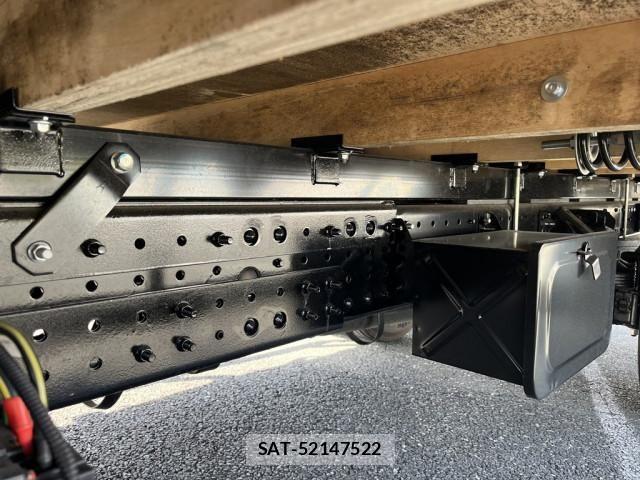 Mitsubishi CANTER 2025-12 6242588-20