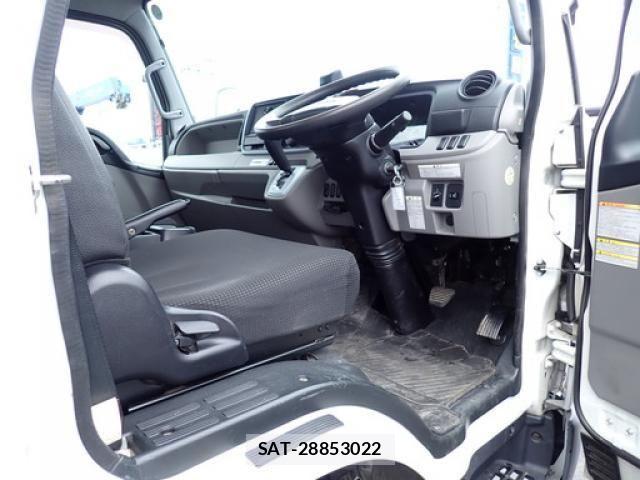 Mitsubishi CANTER 2018-12 6242617-27
