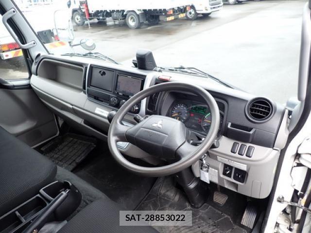 Mitsubishi CANTER 2018-12 6242617-28