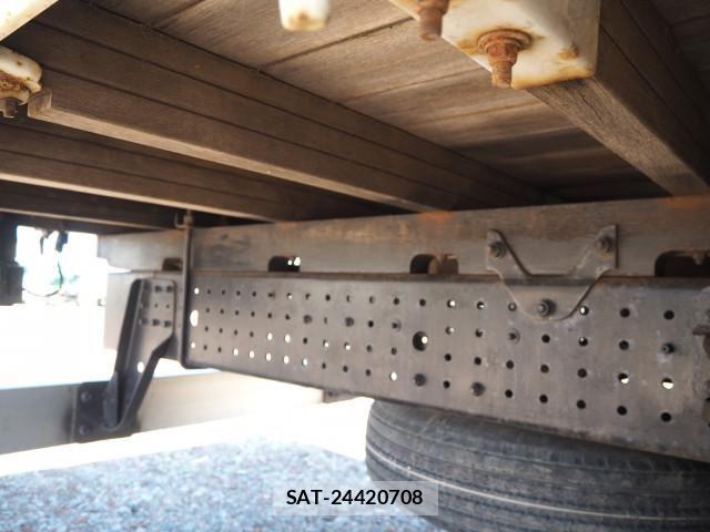 Mitsubishi CANTER 2017-12 6242616-18