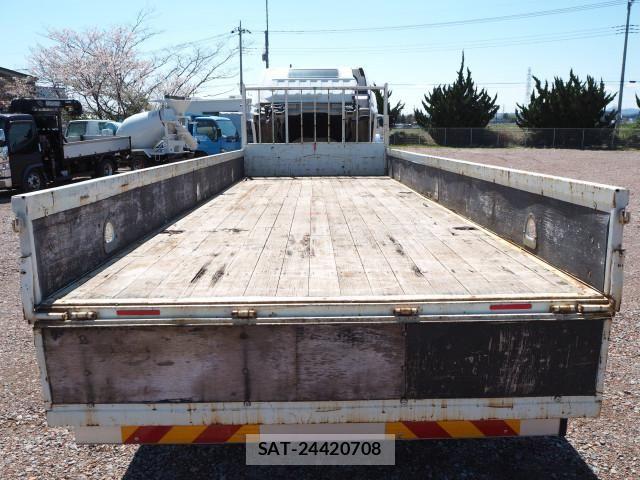 Mitsubishi CANTER 2017-12 6242616-19