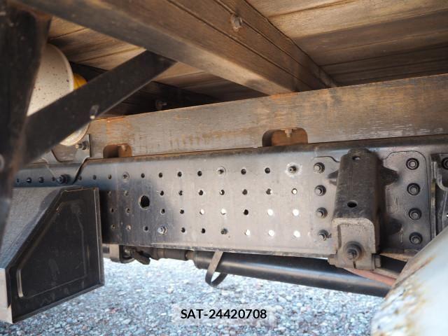 Mitsubishi CANTER 2017-12 6242616-26