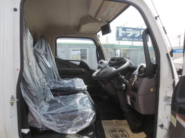 Mitsubishi CANTER 2025-12 6270274-11