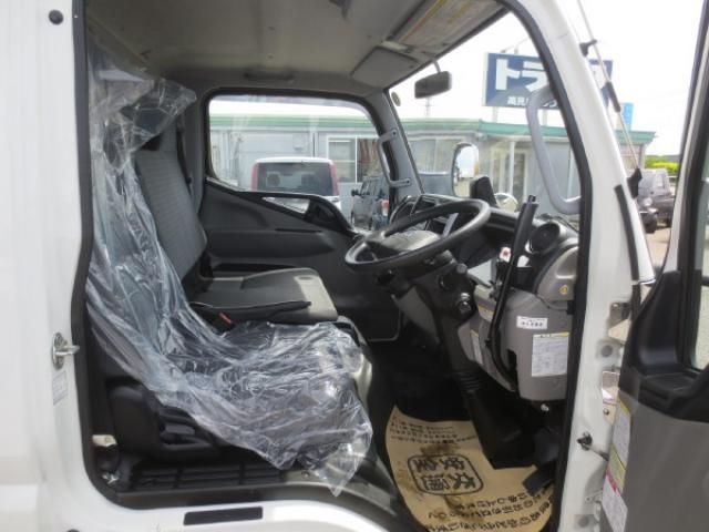Mitsubishi CANTER 2023-05 6270273-14