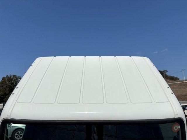 Mitsubishi CANTER 2025-12 6274310-22