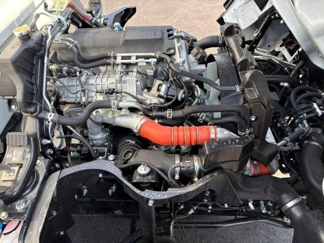 Mitsubishi CANTER 2025-12 6274310-24