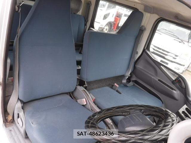 Mitsubishi CANTER 2011-01 6303181-13
