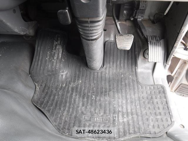 Mitsubishi CANTER 2011-01 6303181-18