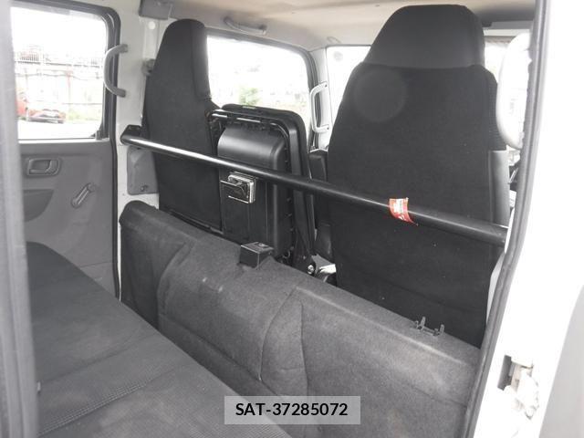 Mitsubishi CANTER 2019-09 6303165-13